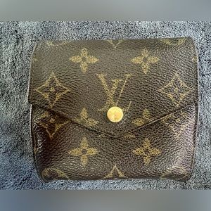 🔥Vintage Authentic Louis Vuitton LV Monogram Elise Wallet🔥